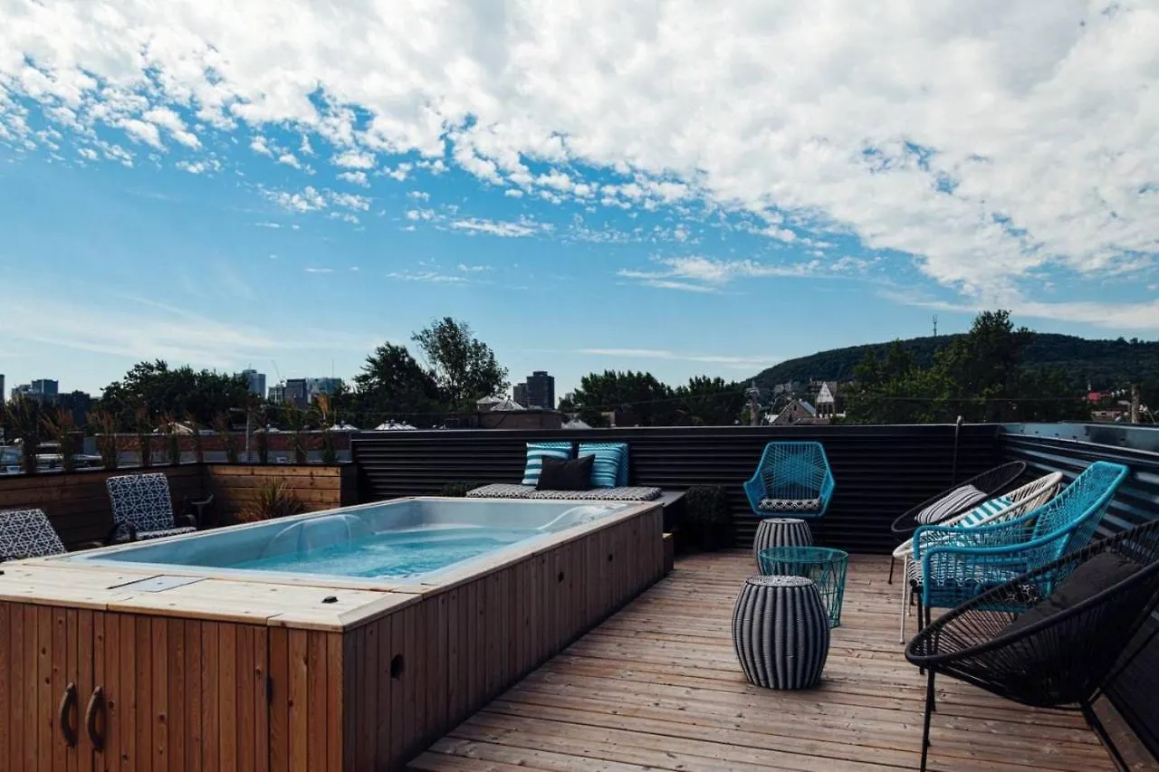 The Qube Aparthotel Montreal 0*,